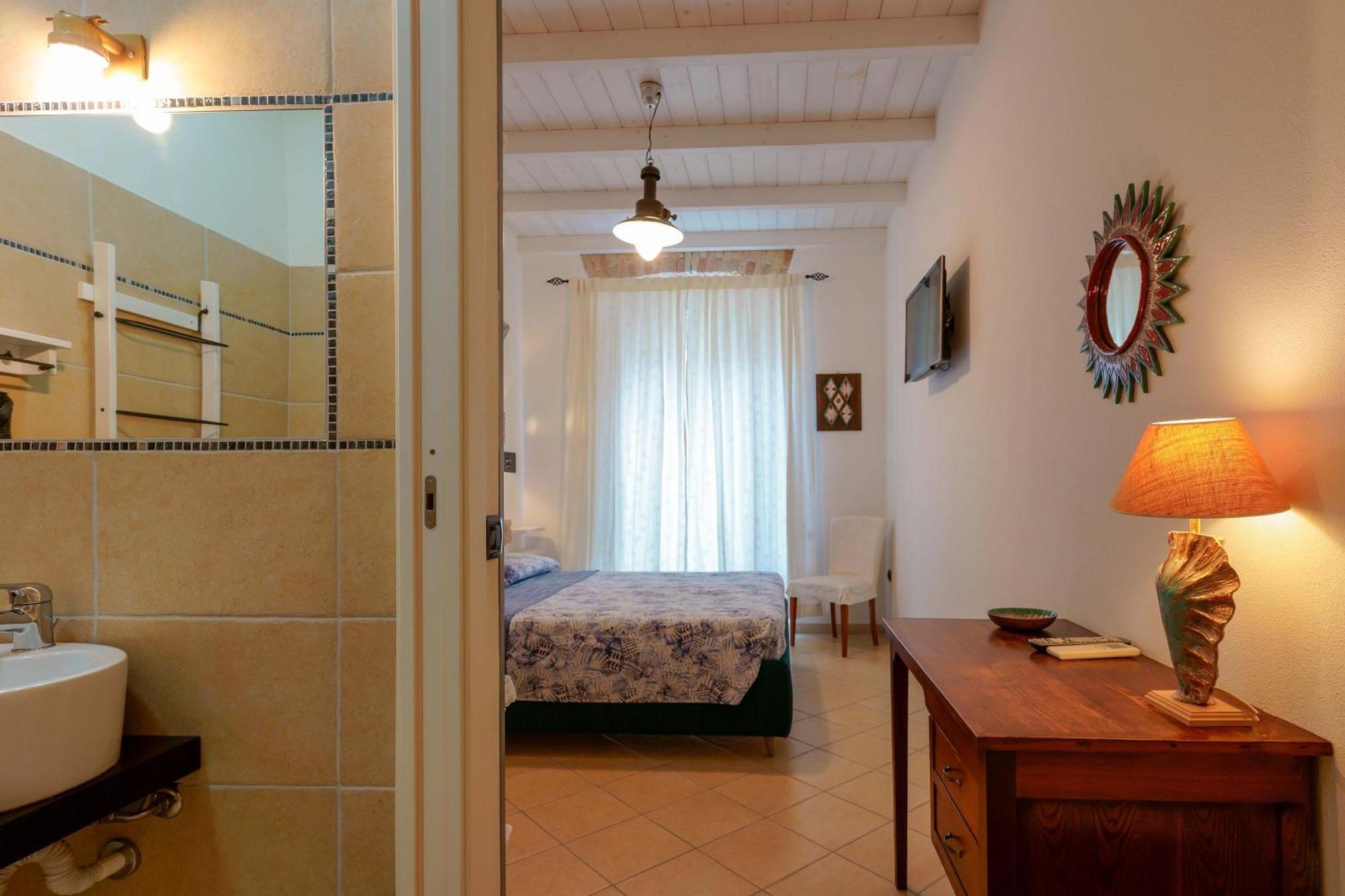 Double Room Private Bathroom