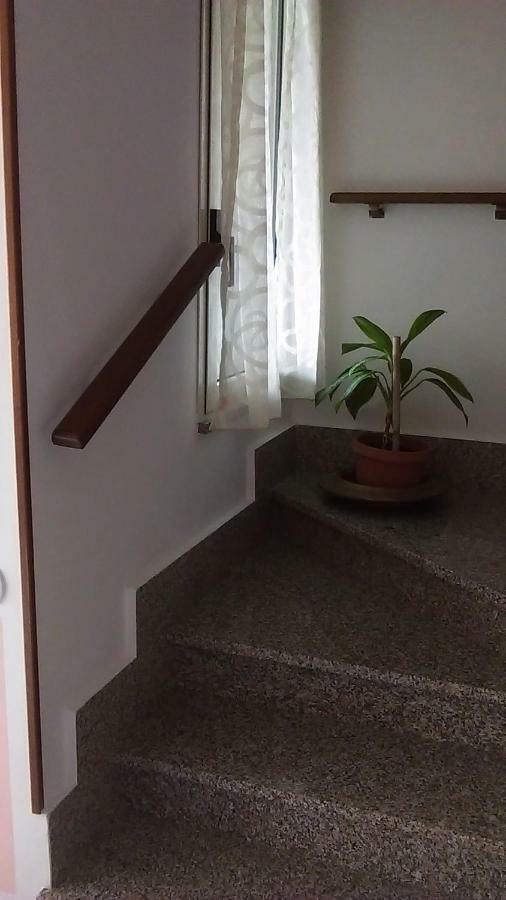 Chambre Lit King-Size avec Balcon